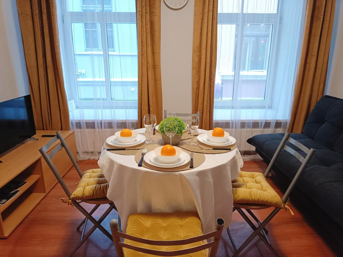 Old Town Sunny Bee Apartment Prime Location Riga Buitenkant foto